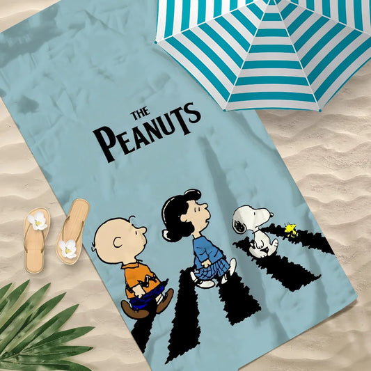 Sneldrogende Strandhanddoek Met Snoopy Ontwerp Voor Reizen