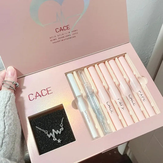 Matte Liquid Lipstick Set 4 Kleuren Met Lippenbalsem En Ketting
